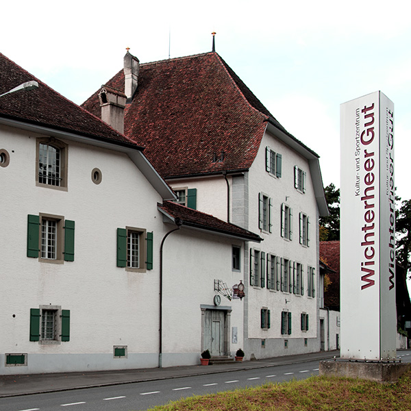 Uhrenmuseum im Wichterheer Gut